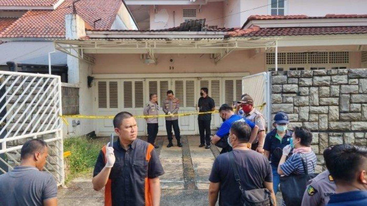Penampakan rumah mewah milik Grace Arijani Harahapan (65) dan sang anak David Ariyanto (38), di Perumahan Bukit Cinere Indah, Depok, Jawa Barat. Di rumah tersebut jasad ibu dan anak itu ditemukan membusuk, pada Kamis (7/9/2023).