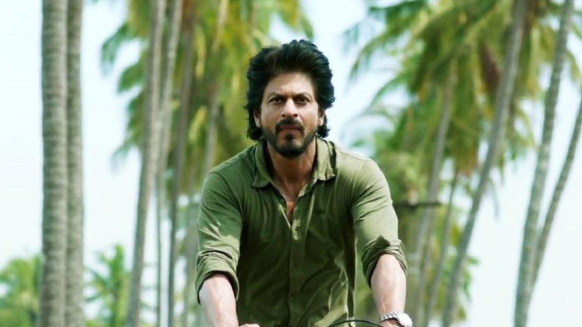 Penampilan terbaru Shah Rukh Khan usai alami headstroke