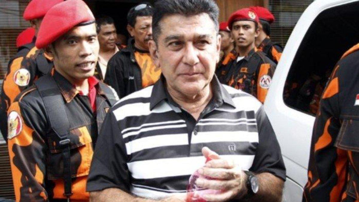 DIGELEDAH KPK - Penyidik KPK menyita 11 mobil dari hasil menggeledah rumah kediaman Ketua Majelis Pimpinan Nasional (MPN) Pemuda Pancasila (PP) Japto Soerjosoemarno