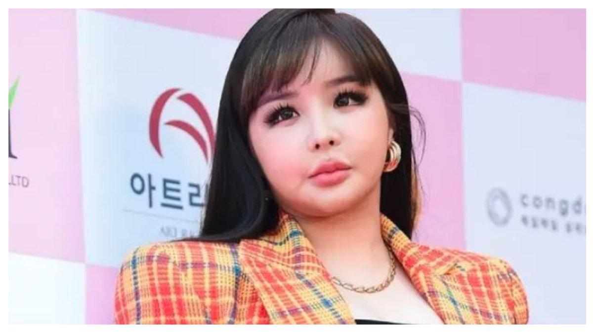 PARK BOM AKHIRNYA BUKA SUARA TENTANG PENAMPILANNYA  - 