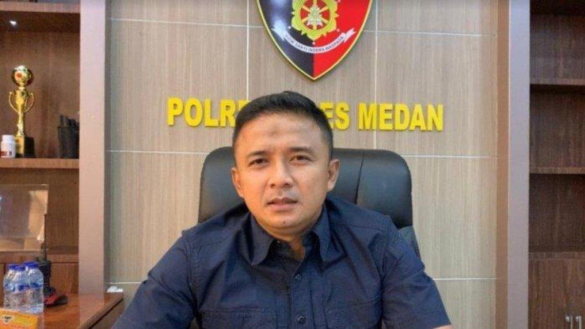 Kasat Reskrim Polrestabes Medan, Kompol Teuku Fathir Mustafa menyebut pihaknya telah menetapkan empat orang sebagai tersangka