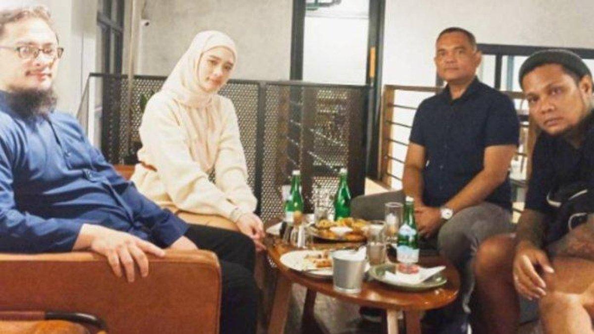Postingan Inara saat bertemu dengan Virgoun