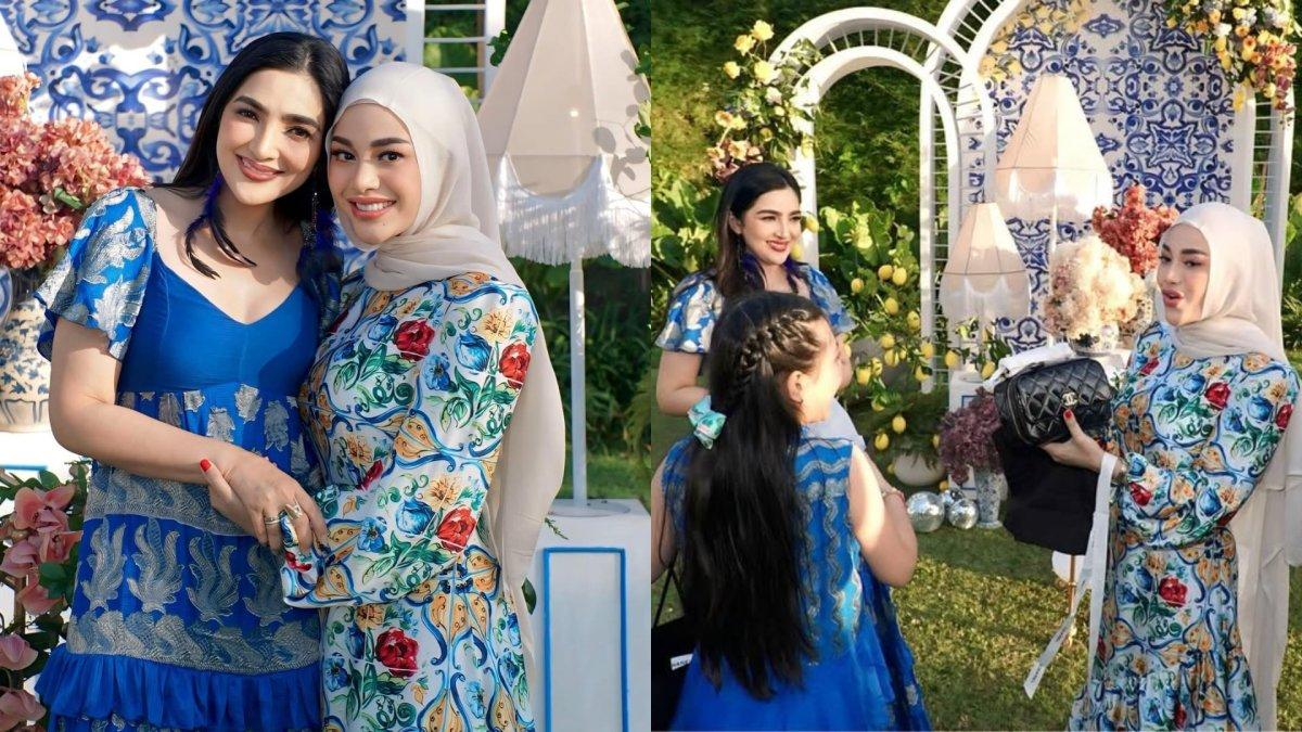 Potret Ashanty hadir di pesta ultah Aurel Hermansyah ke-27, cantik dibalut dress biru.