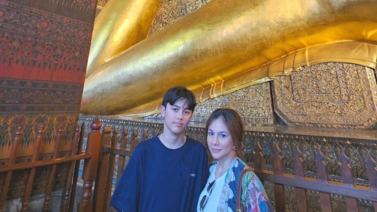 Potret anak Wulan Guritno, Jeremiah Alric Dimitri