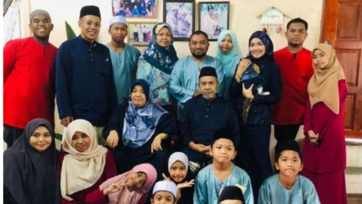 Potret keluarga besar Masitah