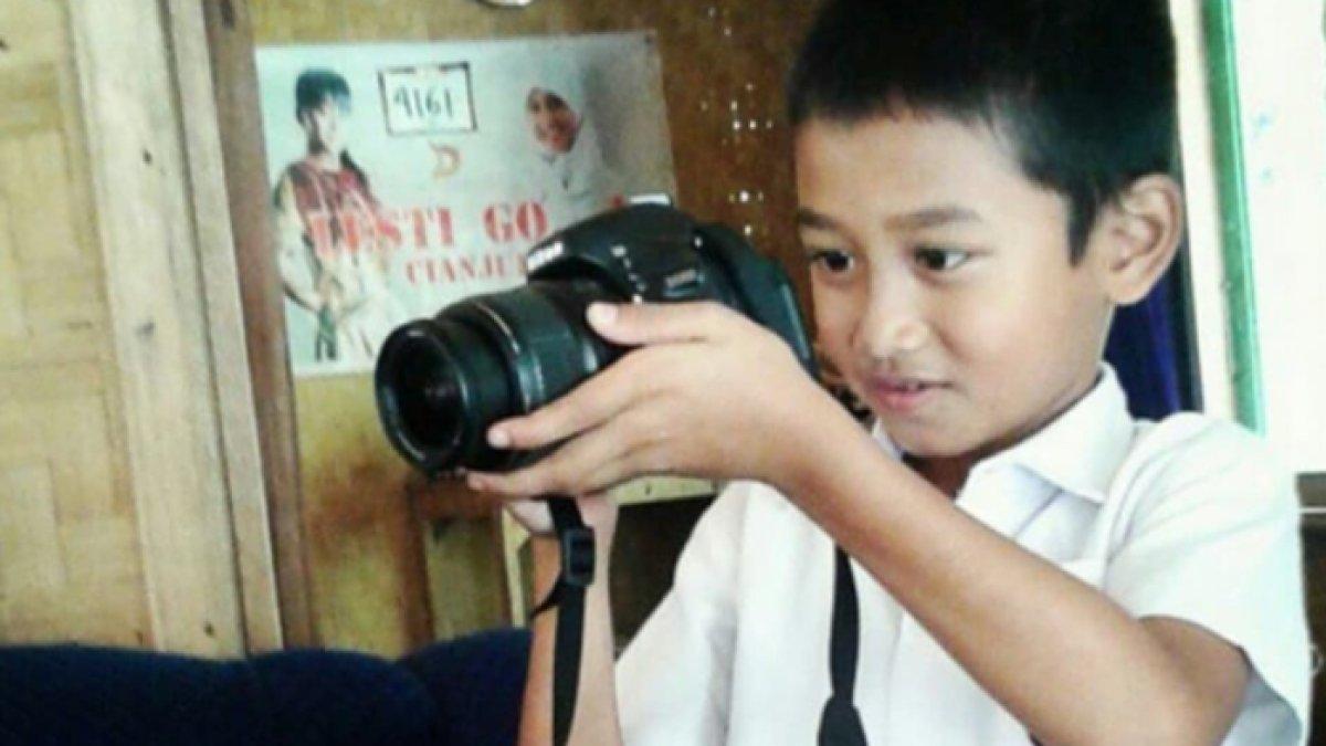 Potret masa kecil Redi Mulyana adik Lesti Kejora