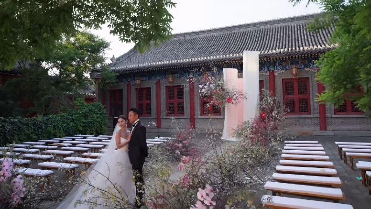 Potret pernikahan mantan suami Barbie Hsu, Wang Xiaofei dan Mandy Ma.