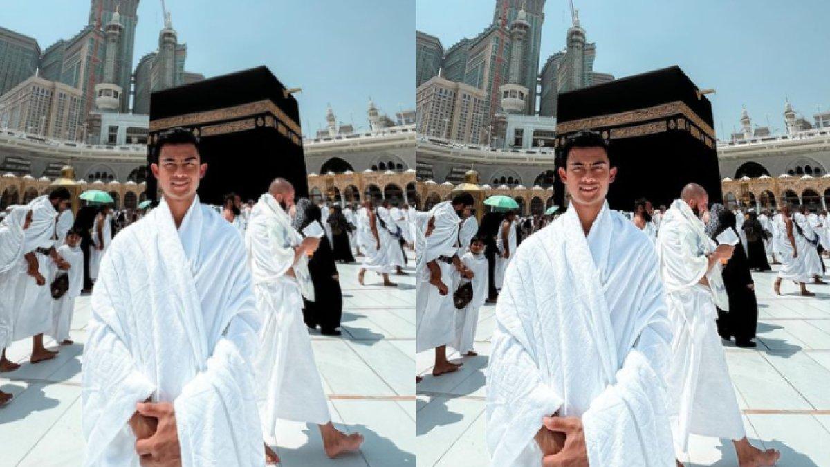 Pratama Arhan umrah