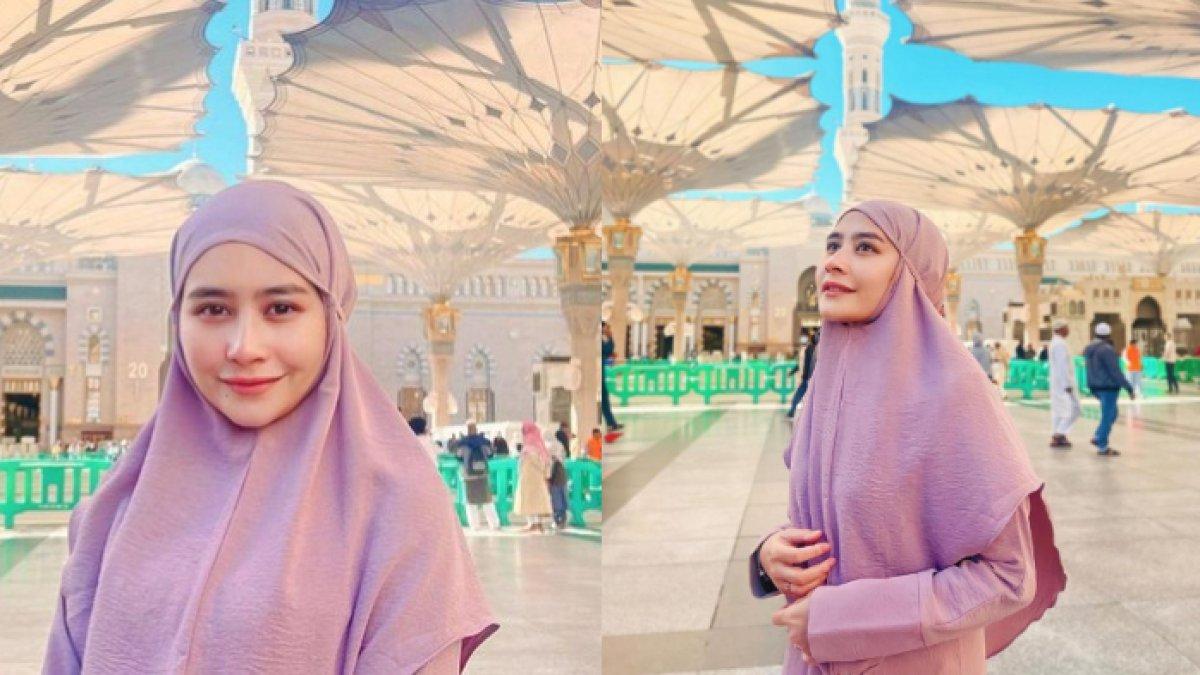 Prilly Latuconsina kenakan hijab saat umrah bikin adem