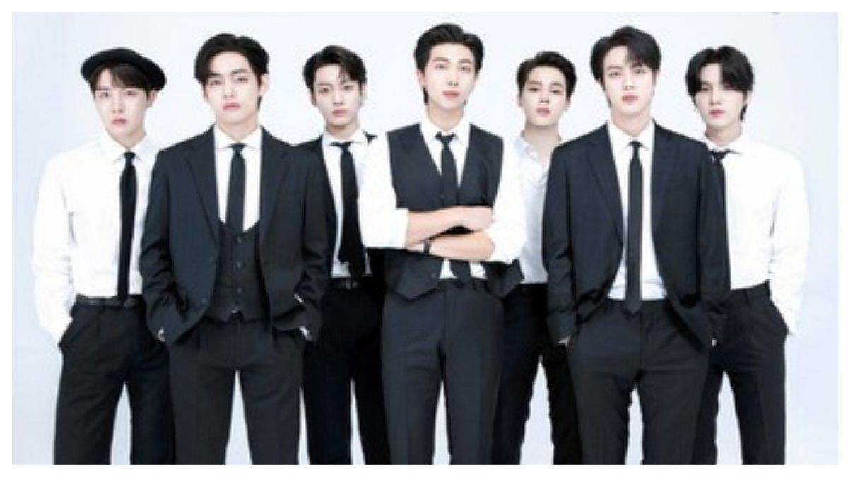 KEAMANAN BTS TERANCAM, MEMBUAT PRIVASI BTS TERBONGKAR - Rahasia Terungkap! Staf maskapai ketahuan menjual data penerbangan idol K-Pop, termasuk BTS, ke sasaeng demi keuntungan pribadi!