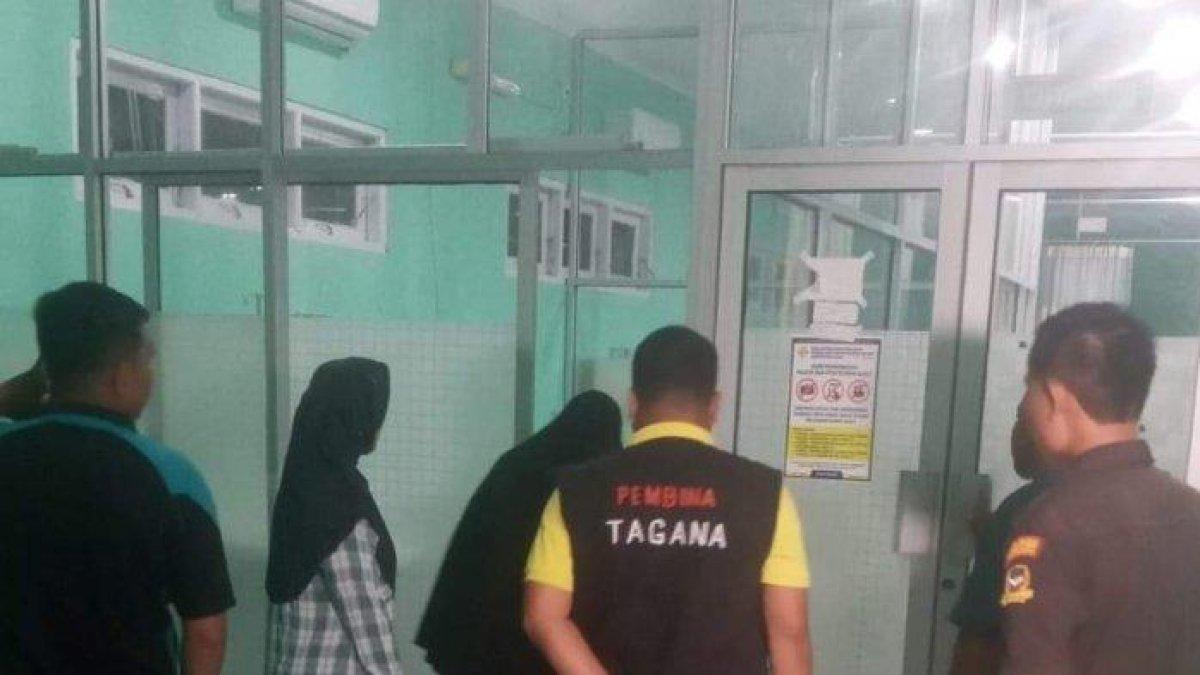 Ketua Dewan Perwakilan Rakyat Daerah (DPRD) Pelalawan, Baharudin SH MH sempat melakukan kunjungan mendadak ke RSUD Selasih setelah kabar hilangnya Alkes senilai Rp 800 juta