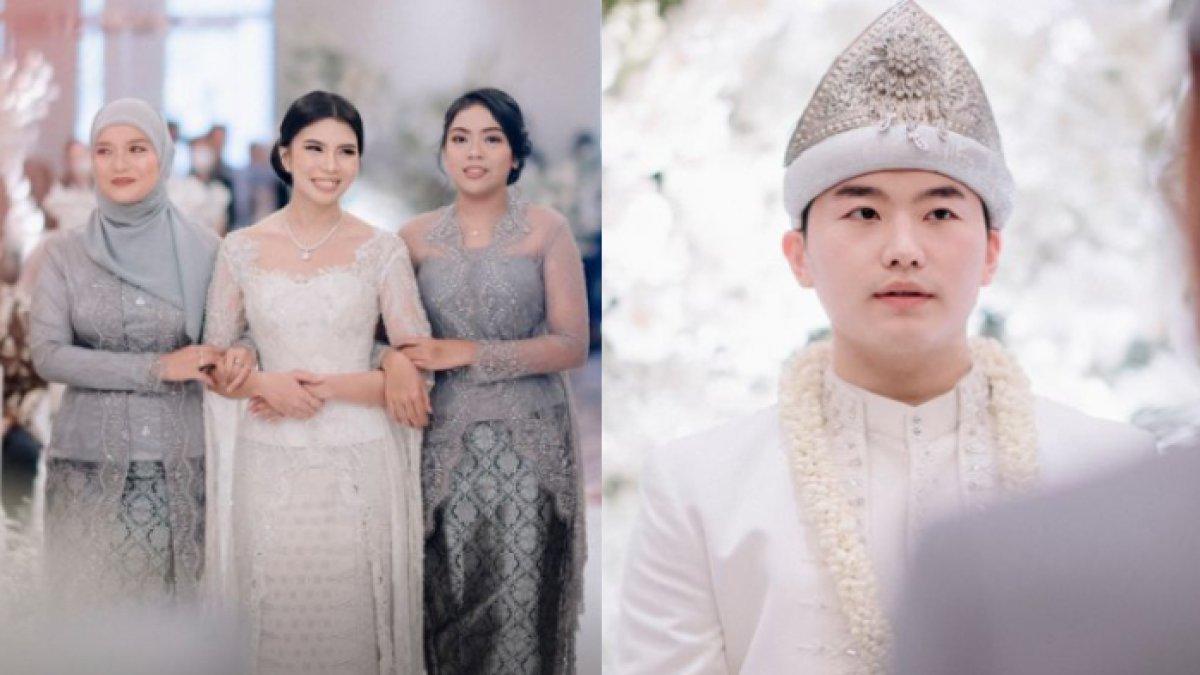 Rachell menghampiri Glory di meja akad