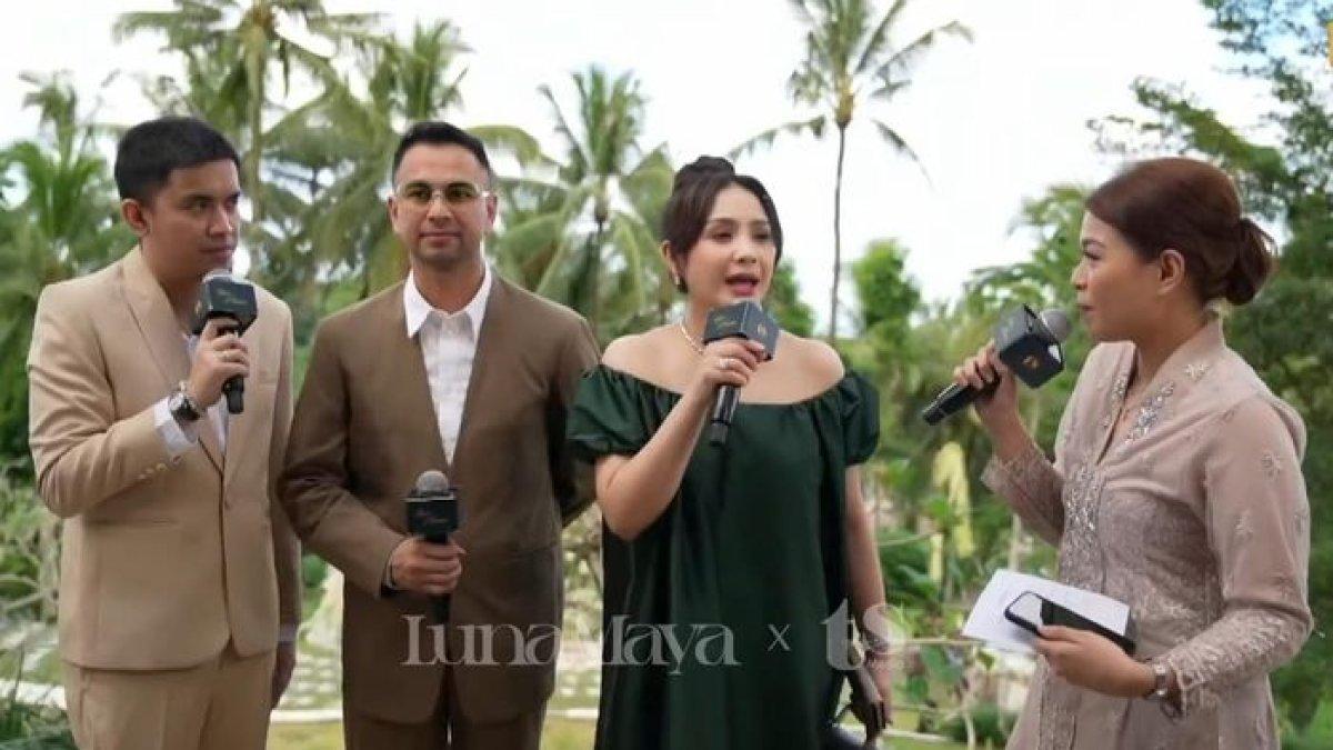 Raffi Ahmad dan Nagita Slavina hadiri akad nikah Luna Maya dan Maxime Bouttier.