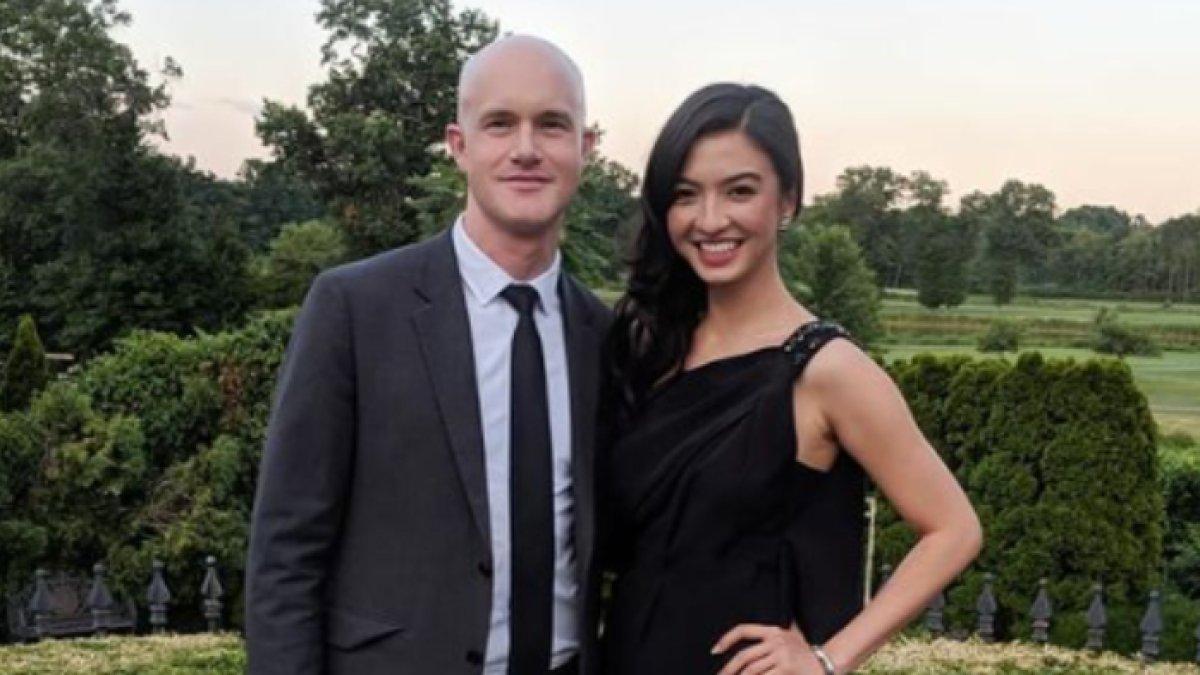 Raline Shah doakan pernikahan Brian Armstrong dan Angela Meng