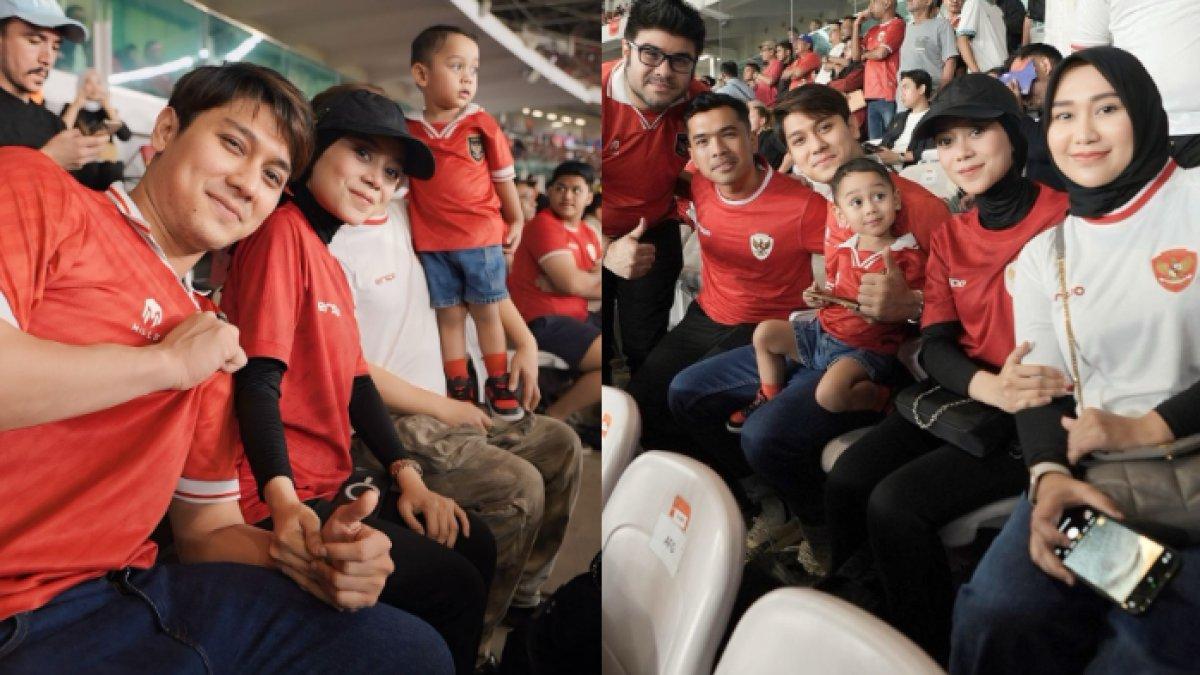 Rizky Billar hadir di Stadion Utama Gelora Bung Karno untuk menyaksikan Timnas Indonesia vs Australia.