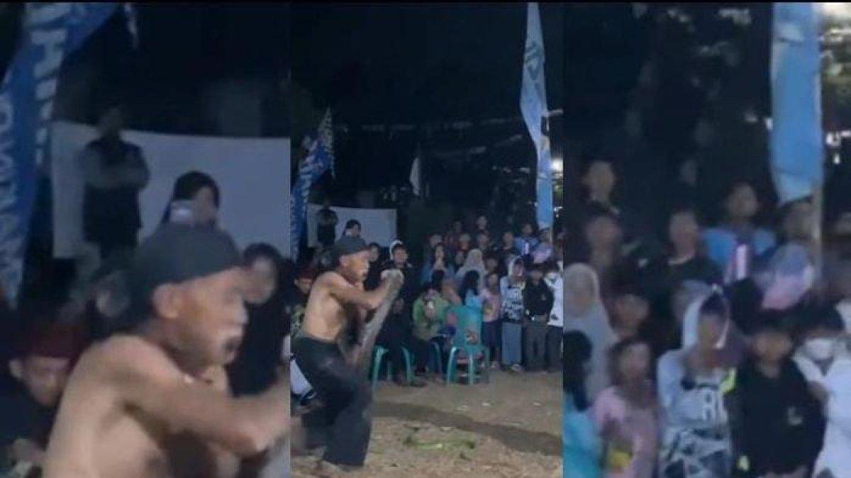 Rosandi atau akrab dipanggil Bah Kobra