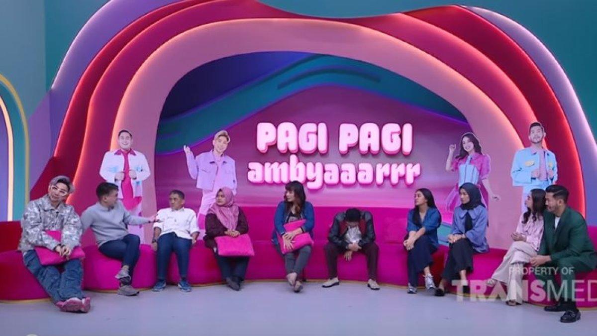 RUBEN ONSU BELA LESTI KEJORA - Mendengar amarah Peppy yang terus mencecar Lesti, Ruben Onsu pun tak tinggal diam.