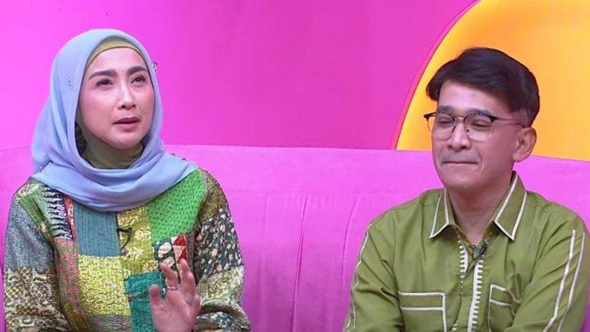 Ruben diminta untuk menyebutkan tiga hal yang membuatnya kagum pada Desy.