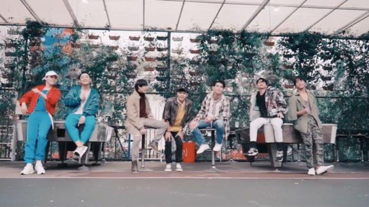 Ryuken Lie bergabung bersama boyband OXY_GENT tahun 2022.