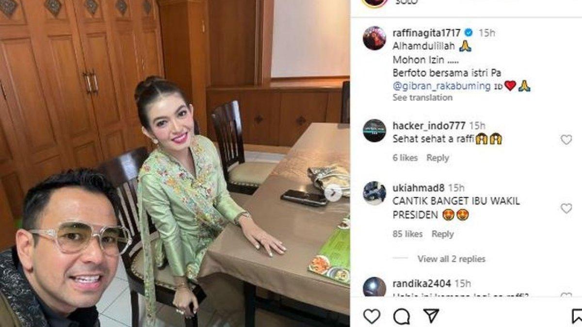 SELVI ANANDA MAKAN BARENG RAFFI AHMAD - Saat makan bersama Raffi Ahmad, Selvi Ananda terlihat begitu elegan dan menawan.