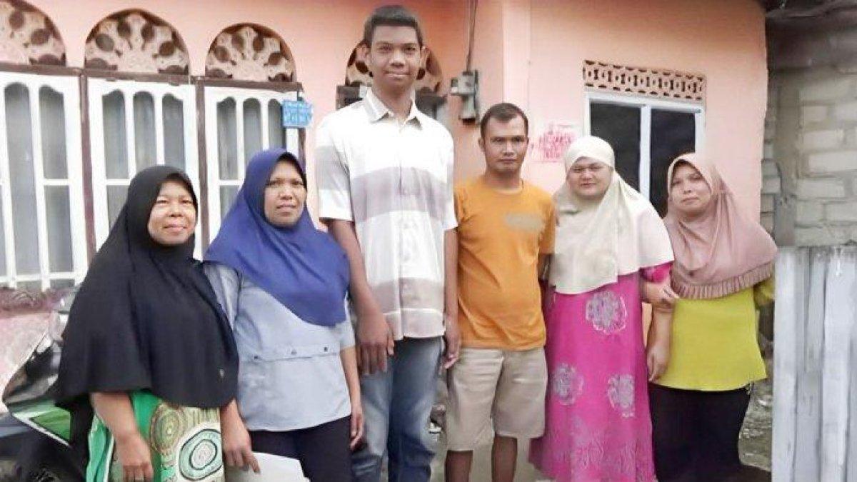 Sagil dan keluarga di Kerinci, Jambi