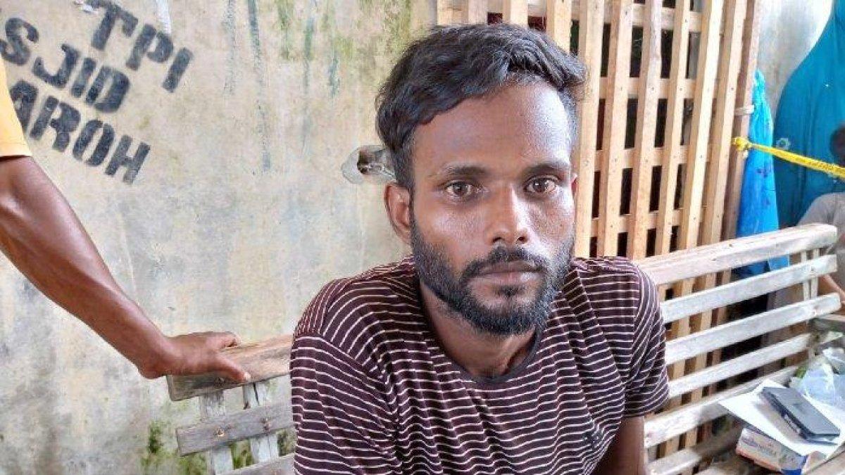 Salah satu imigran Rohingya, Md Mamun (24), yang mendarat di TPI Idi Cut, Darul Aman, Aceh Timur mengisahkan perjalanannya.