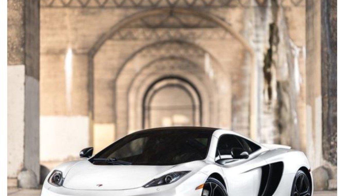 SULE JUAL MOBIIL MEWAH - Salah satu mobil mewah yang dijual Sule adalah McLaren MP4-12C.