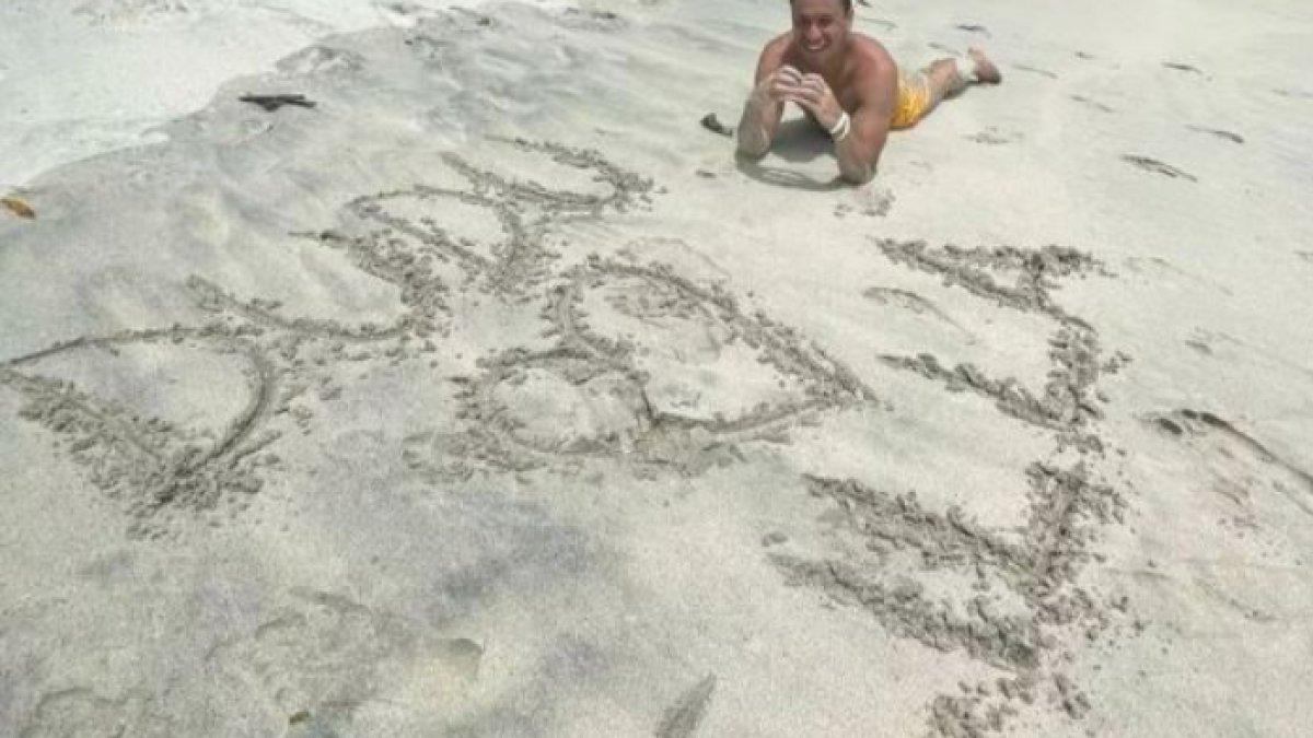 Samuel Rizal ajak Drucilla main di pantai