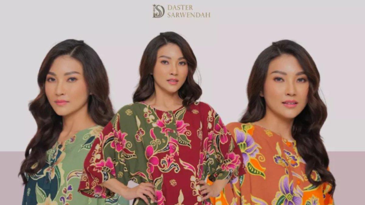 Sarwendah mencoba peruntungan dengan berjualan daster