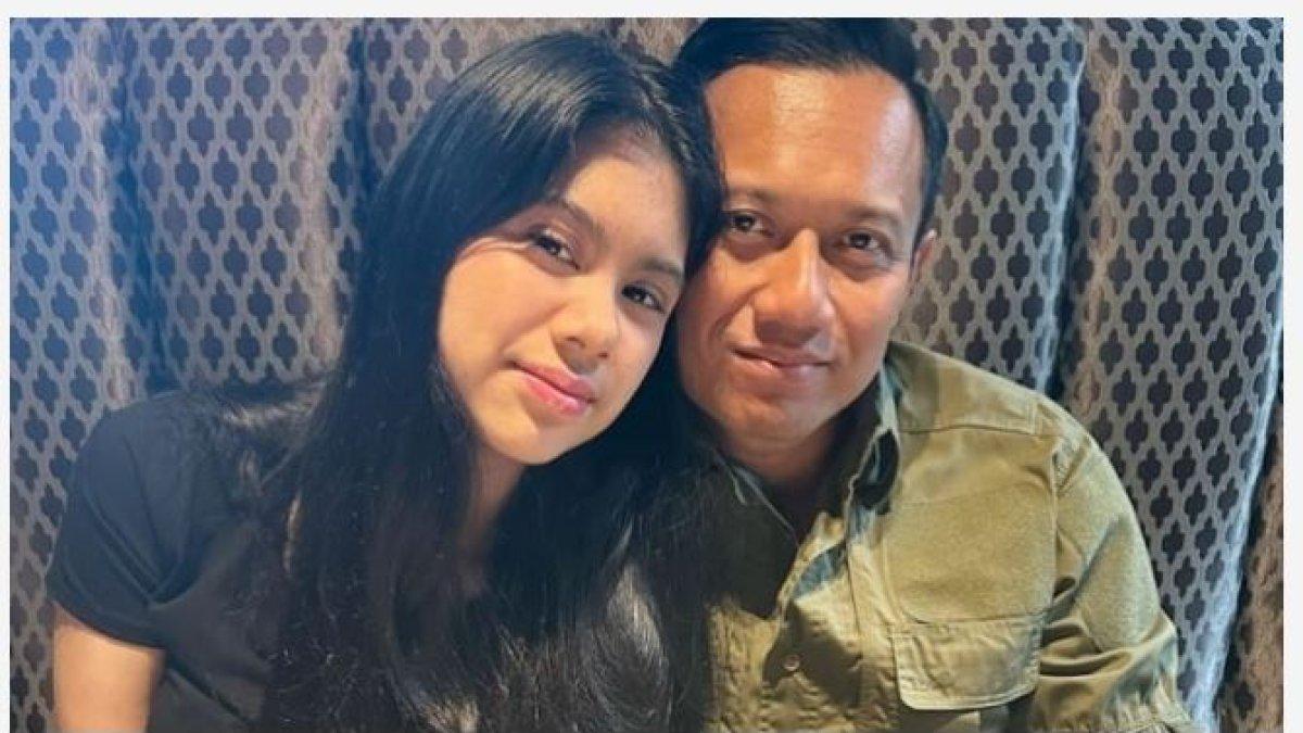 Sebagai anak satu-satunya, Almira terlihat sangat dekat dengan AHY sang ayah.
