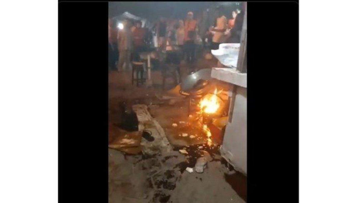 Sebuah video memperlihatkan detik-detik balita tersiram minyak panas di Yogyakarta