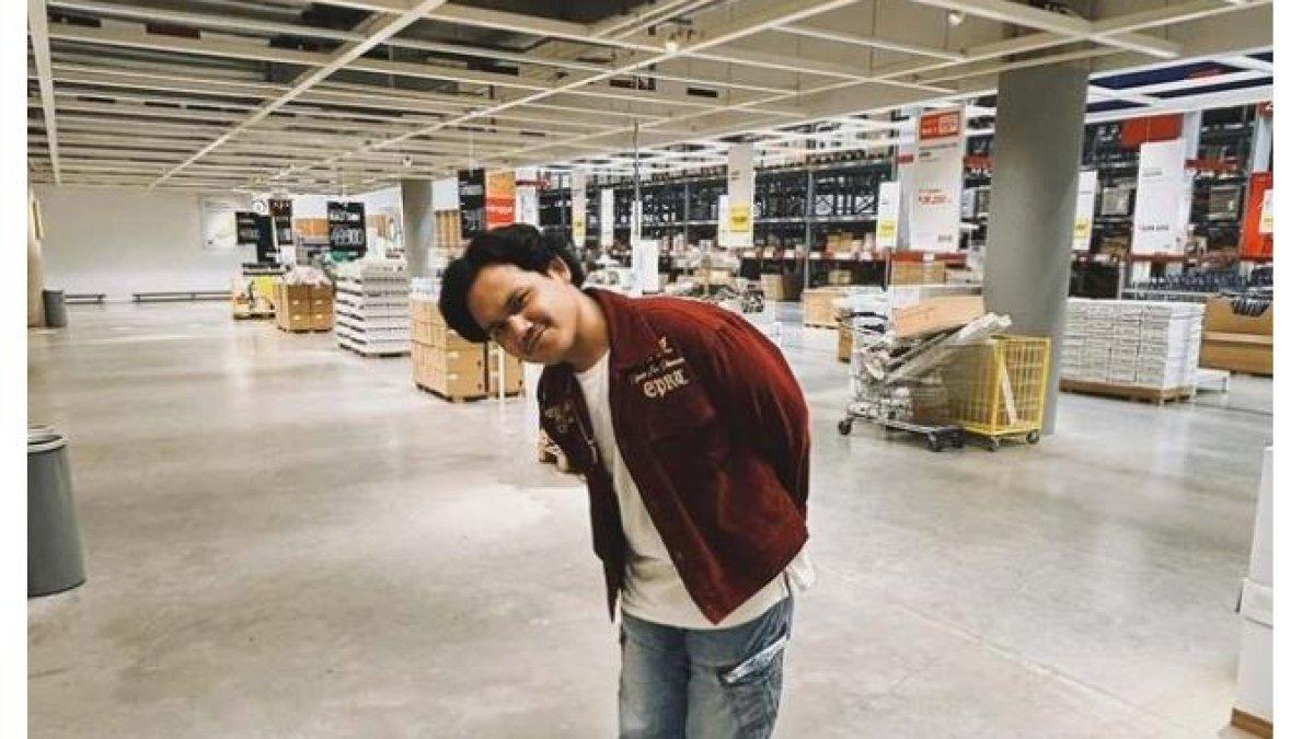 Sejak awal, Dimansyah dikenal sebagai musisi dan penyanyi dengan kemampuan yang luar biasa.