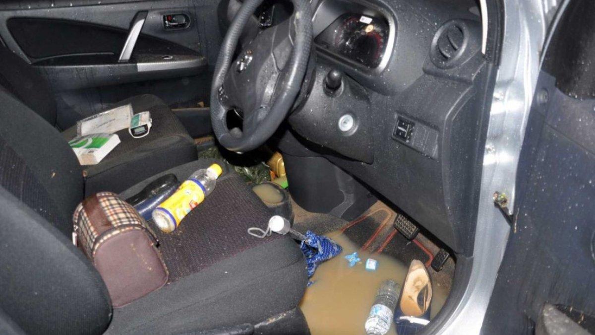 Seorang pemilik jasa rental mobil