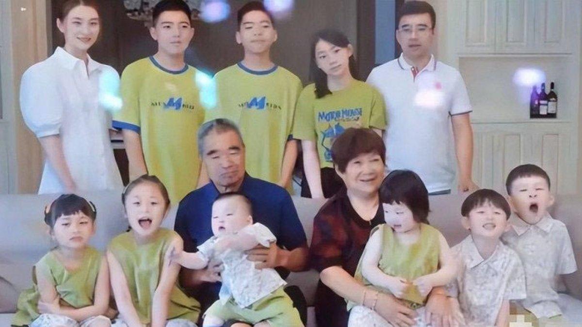 Viral di media sosial seorang wanita berusia 31 tahun sudah memiliki sembilan anak, menikah muda di usia 16 tahun