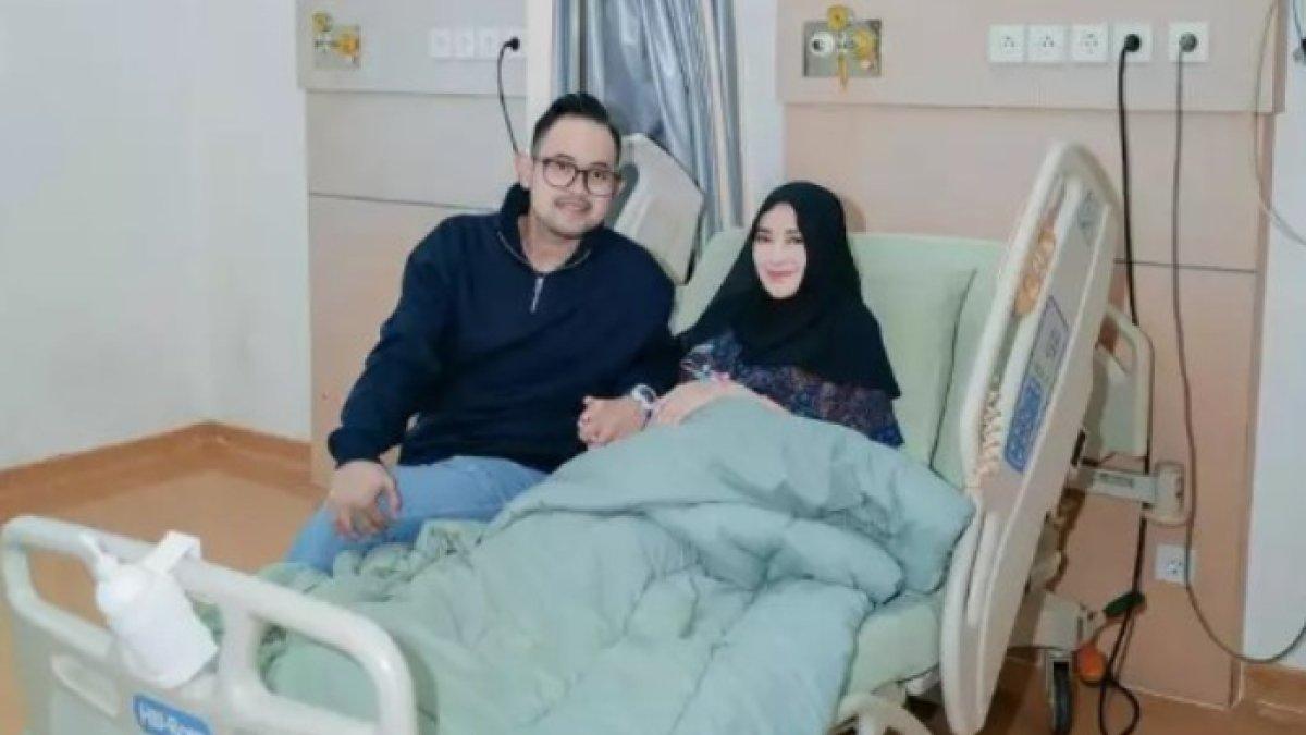 Shandy Purnamasari dan Gilang Widya Dikaruniai Anak Ketiga
