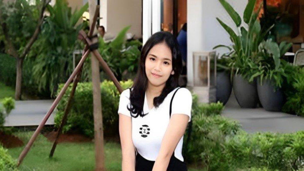 Sinta Amelia, pesinetron yang hilang dalam kebakaran Glodok Plaza