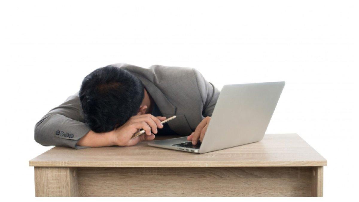 SINYAL DIABETES - Lelah itu biasa, tapi jika tak kunjung hilang meski sudah cukup istirahat, waspadai! Bisa jadi tubuh memberi sinyal adanya diabetes.