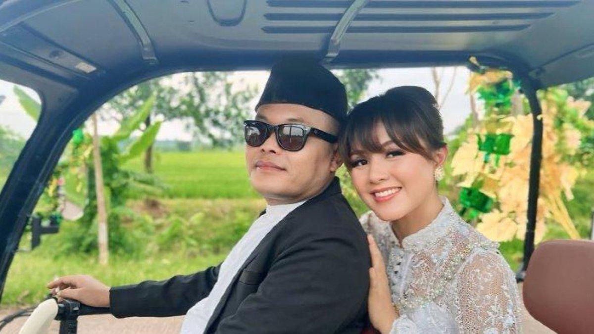 PACAR BARU SULE - Sosok Inten Navadia sedang santer diduga pacar baru Sule. Mahasiswi kedokteran di Unhas.