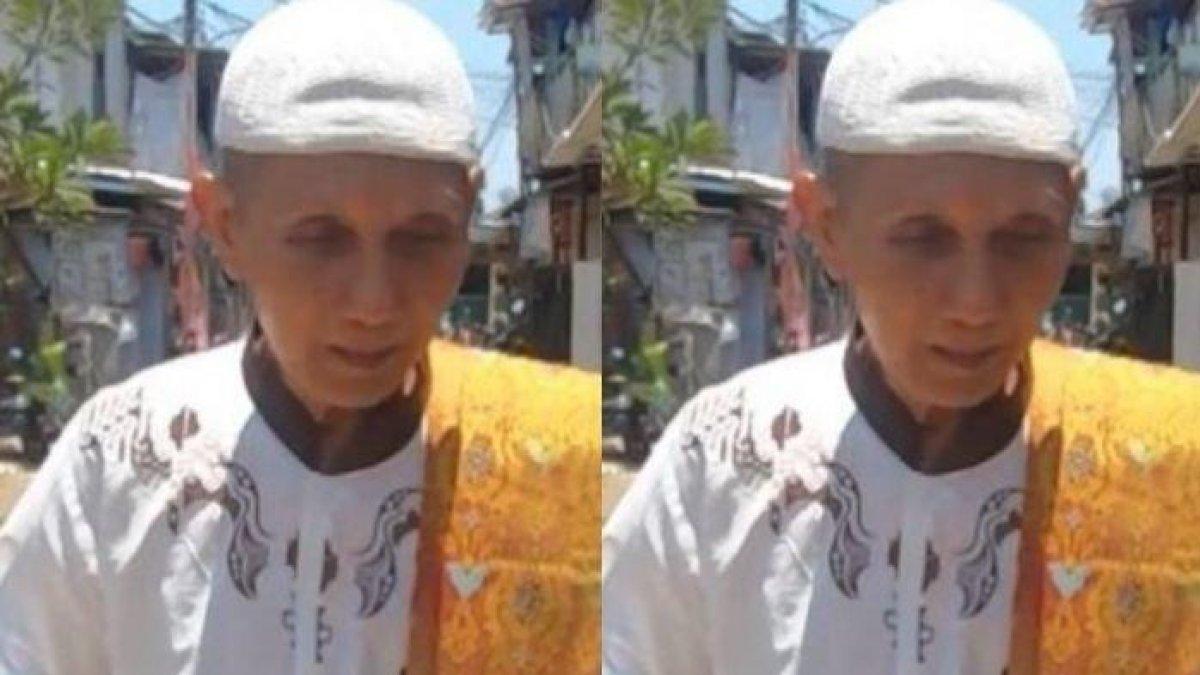 Sosok baik hati itu bernama Kakek Sarono.