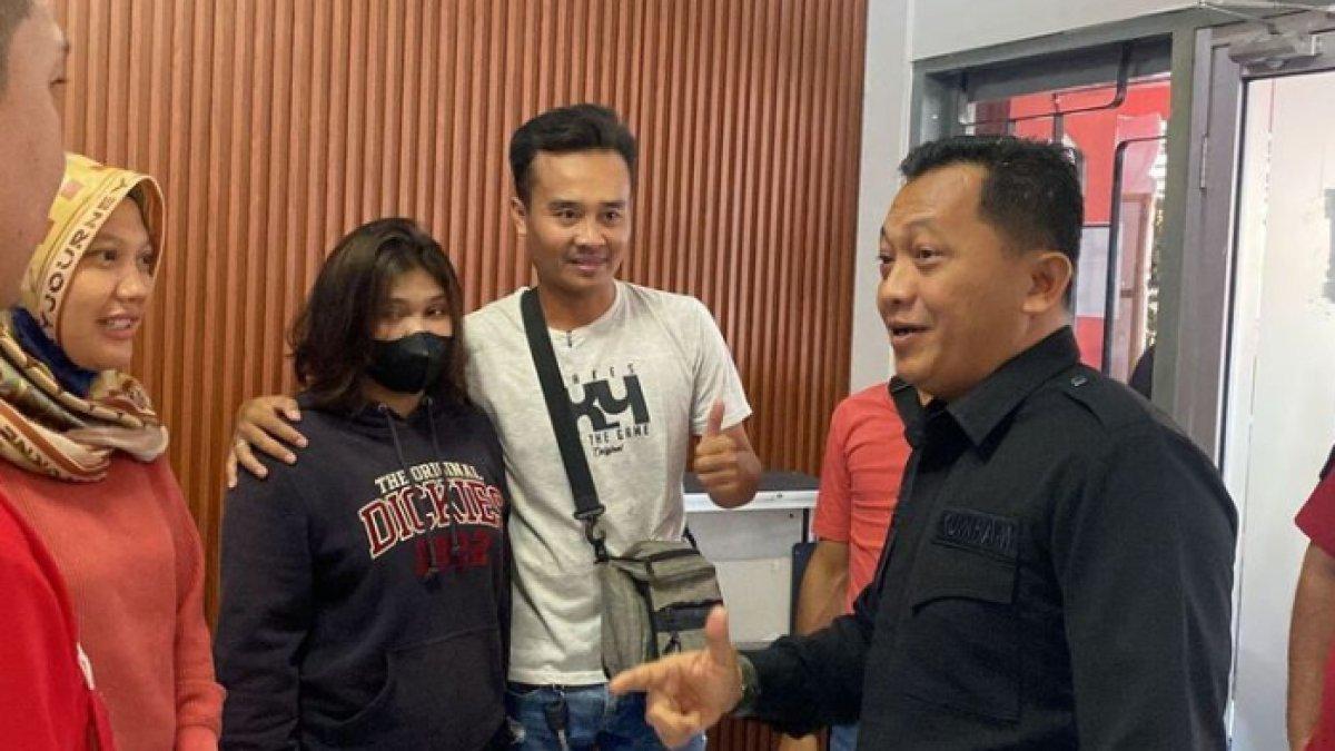 Sosok gadis yang selundupkan narkoba di kemaluannya
