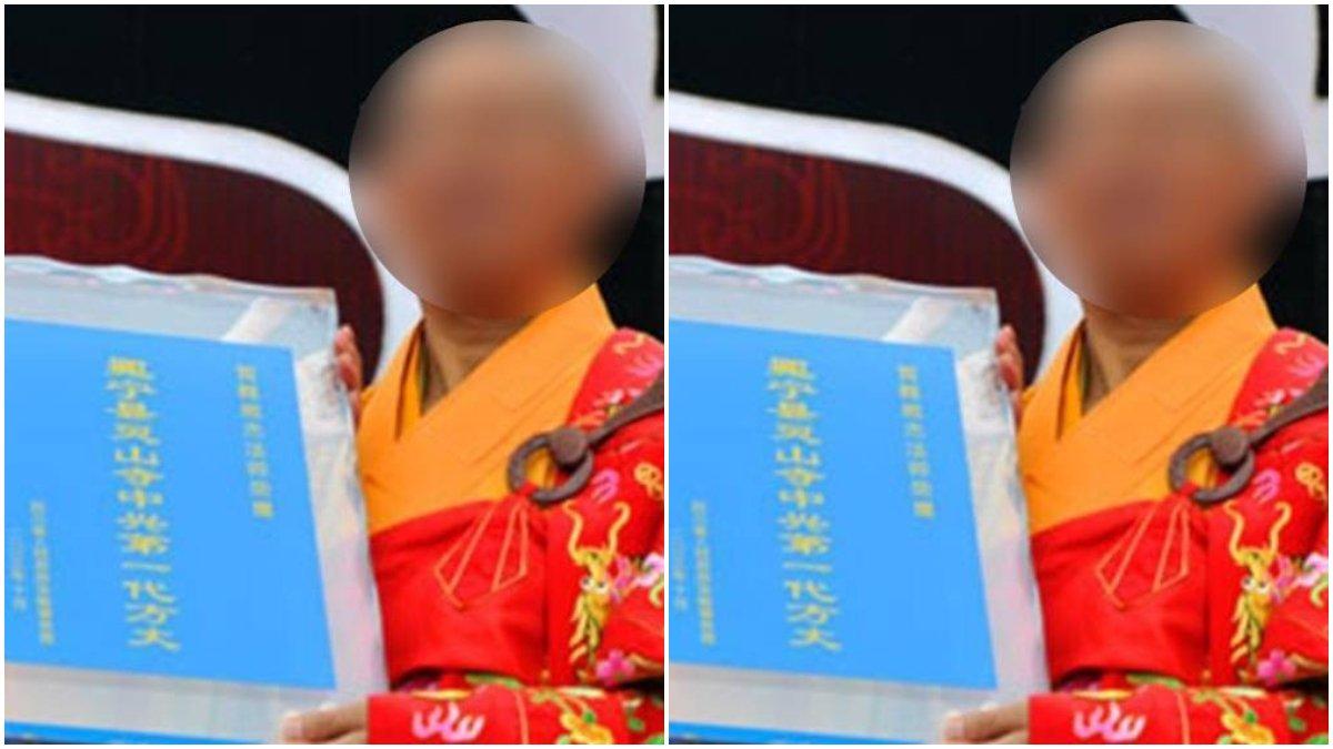Sosok kepala biara yang diperas oleh suami selingkuhannya.