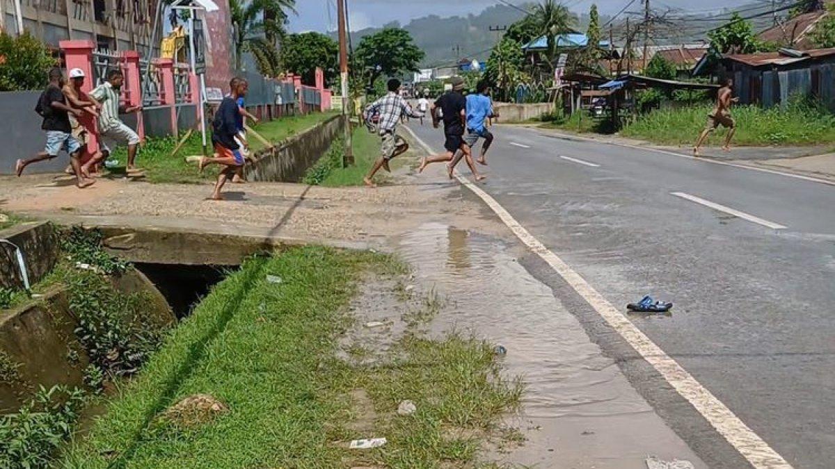 Suasana Puluhan Narapidana Lapas Sorong Kabur