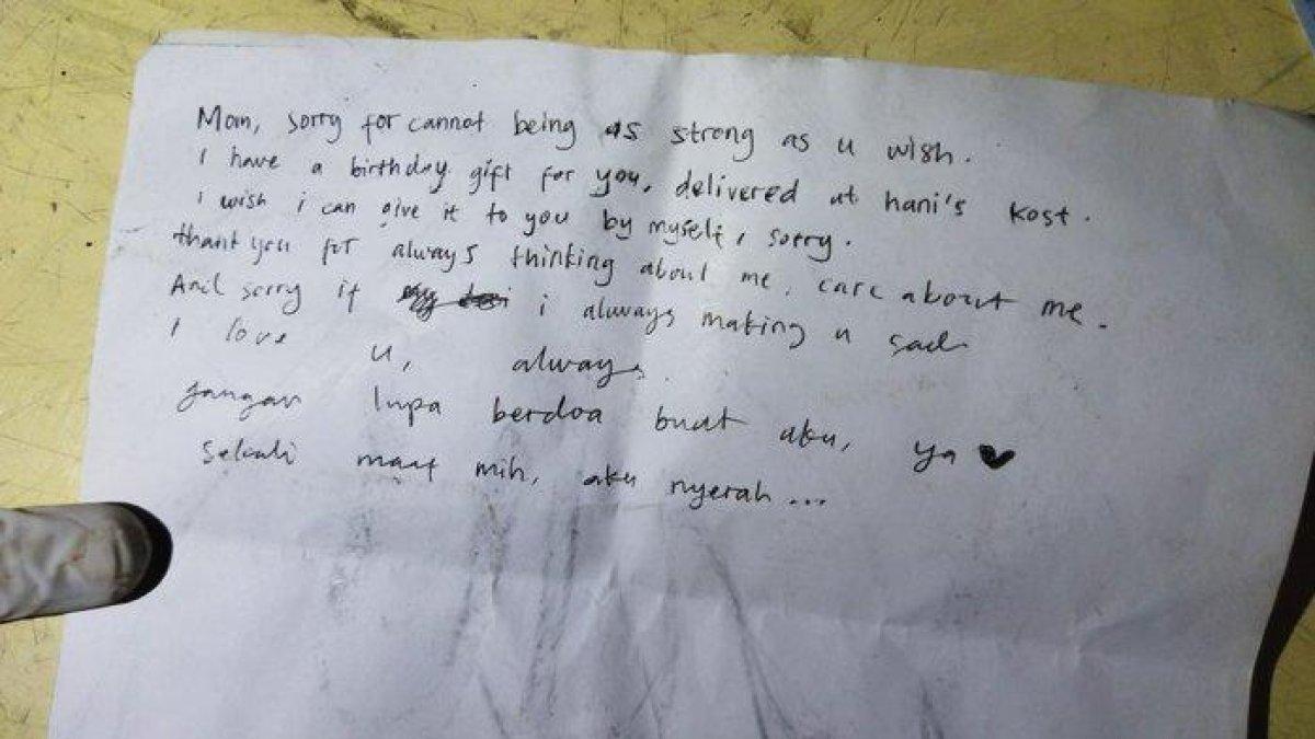 Surat perpisahan yang ditulis perempuan berinisial NJW yang jatuh dari lantai 4 Mall Paragon Semarang