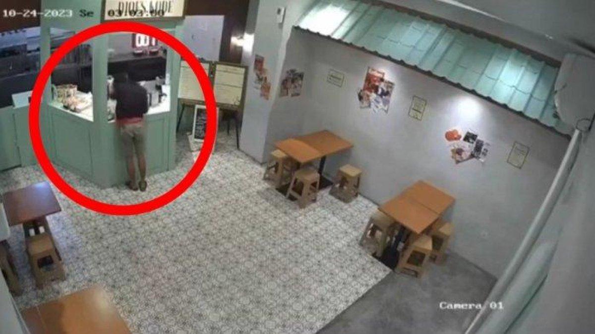 Tangkapan layar aksi pencurian HP