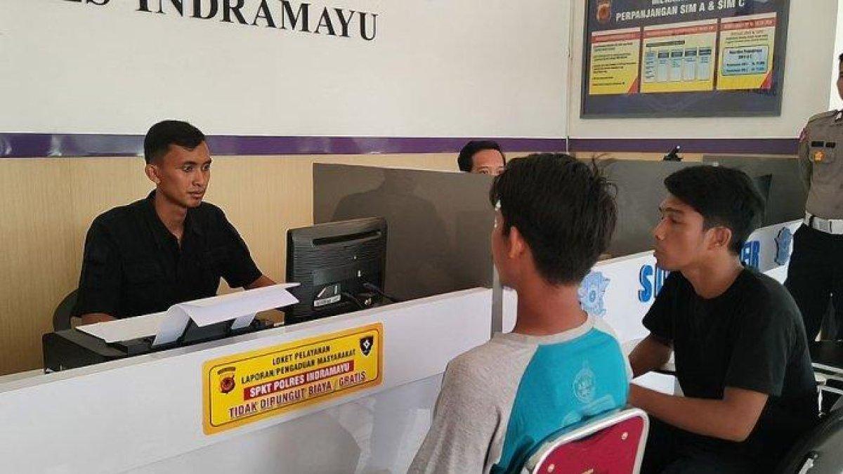 Tarsun berulangkali mengungkapkan kekecewaannya perihal kejadian yang menimpa istri dan anaknya.