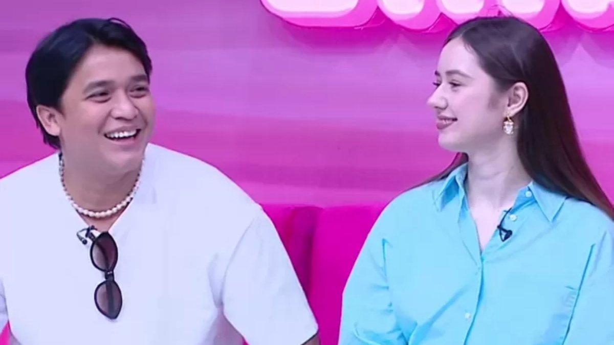 BILLY SYAHPUTRA DAN VIKA SUDAH MENIKAH - Ternyata, Billy dan Vika sebenarnya sudah resmi menikah sejak awal tahun 2025.