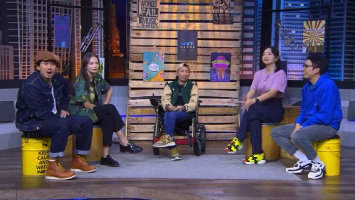 Vincent Rompies mengutuk pelaku bullying terhadap Dani Aditya di acara Tonight Show.