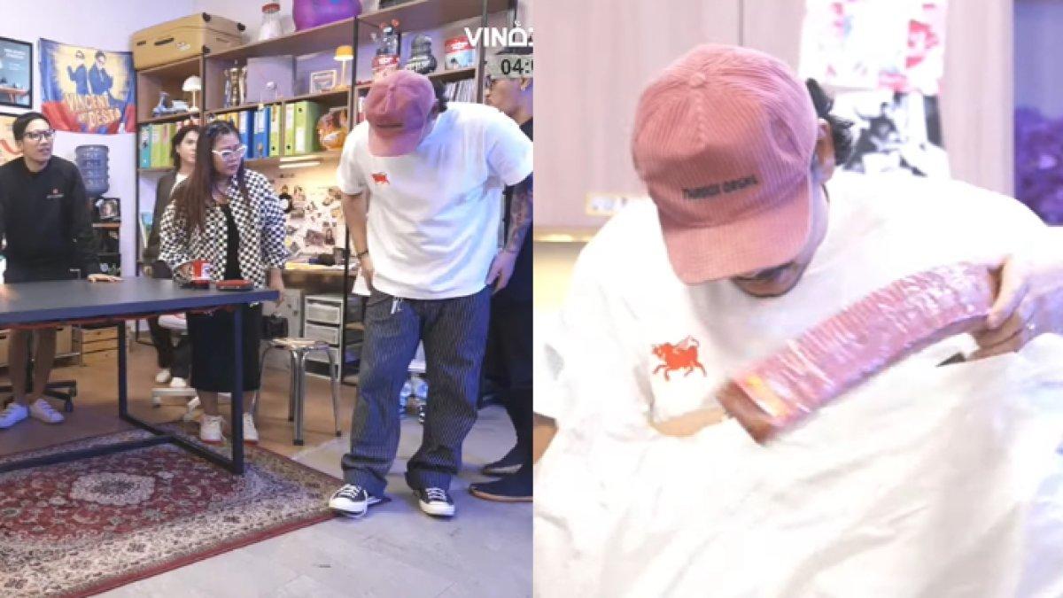 Vincent gimmick membetulkan tali sepatu tanpa memegang hingga berlagak mengamankan petasan