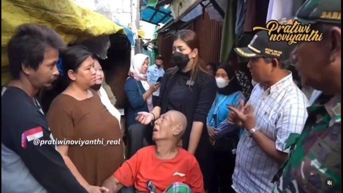 Viral 2 anak buang ayahnya ke tempat sampah, dipindah ke Panti Jompo usai ketahuan