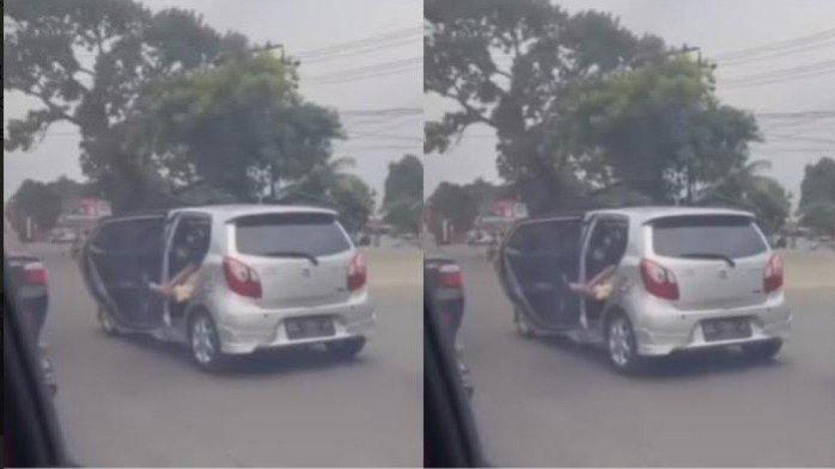 Viral video wanita berteriak minta tolong dari dalam mobil di Padang.